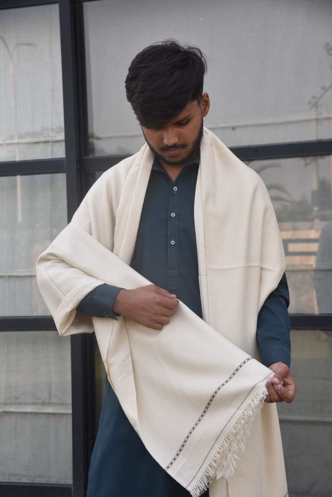 Premium Ivory Traditional Men’s Shawl
